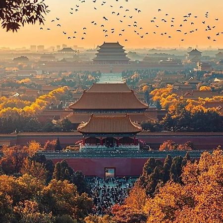 East Sacred Hotel--Very Near Beijing Tiananmen Square ,The Forbidden City,The Temple Of Heaven ,3 Minutes' Walk To Wangfujing Subway ,Located In The Center Of Beijing, Many Shopping Malls Around,Newly Renovated Hotel-Able To Receive Foreign Guests ภายนอก รูปภาพ The Forbidden City, Beijing
