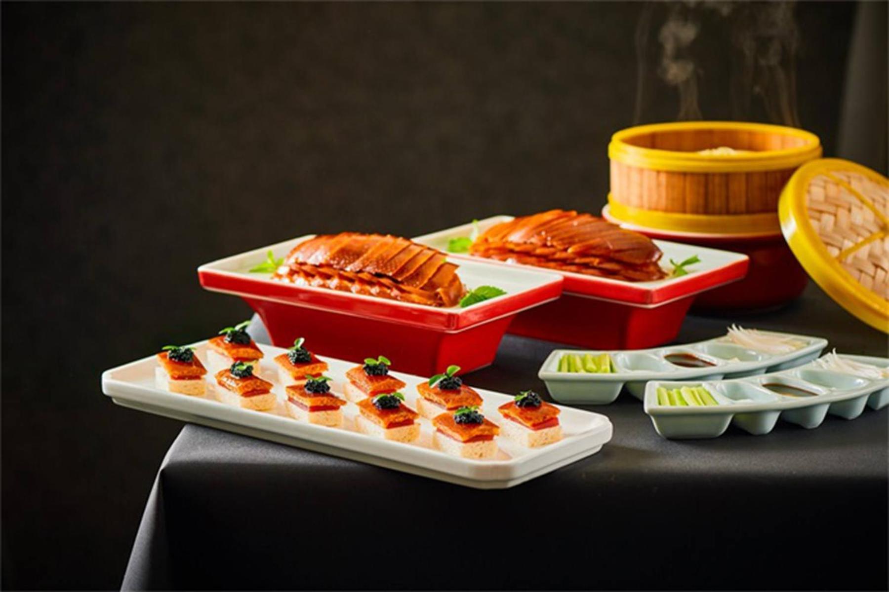 East Sacred Hotel--Very Near Beijing Tiananmen Square ,The Forbidden City,The Temple Of Heaven ,3 Minutes' Walk To Wangfujing Subway ,Located In The Center Of Beijing, Many Shopping Malls Around,Newly Renovated Hotel-Able To Receive Foreign Guests ภายนอก รูปภาพ A selection of dim sum